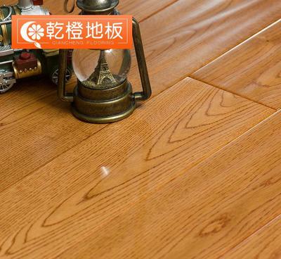 橡木A板纯实木地板 品质与环保的完美之选
